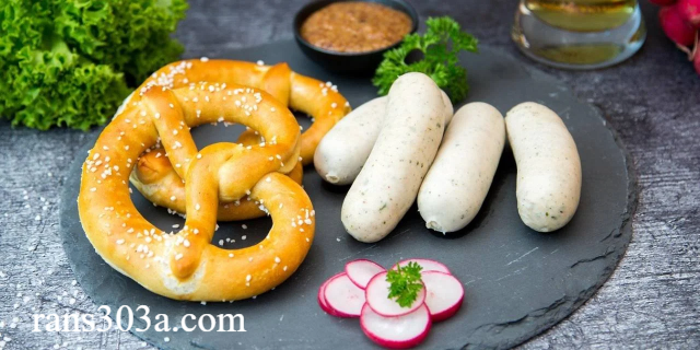 Kuliner Jerman: Currywurst dan Pretzel di Berlin